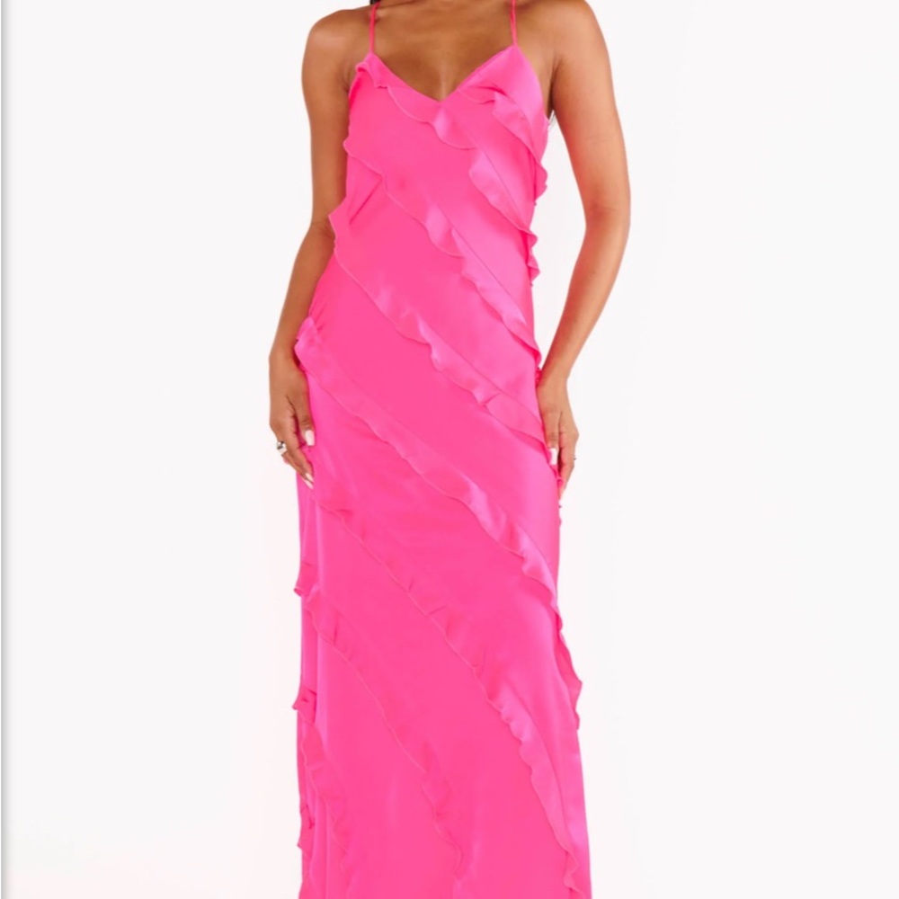 Romance ruffle dress